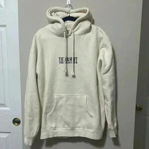 TAYLOR SWIFT SWEATER